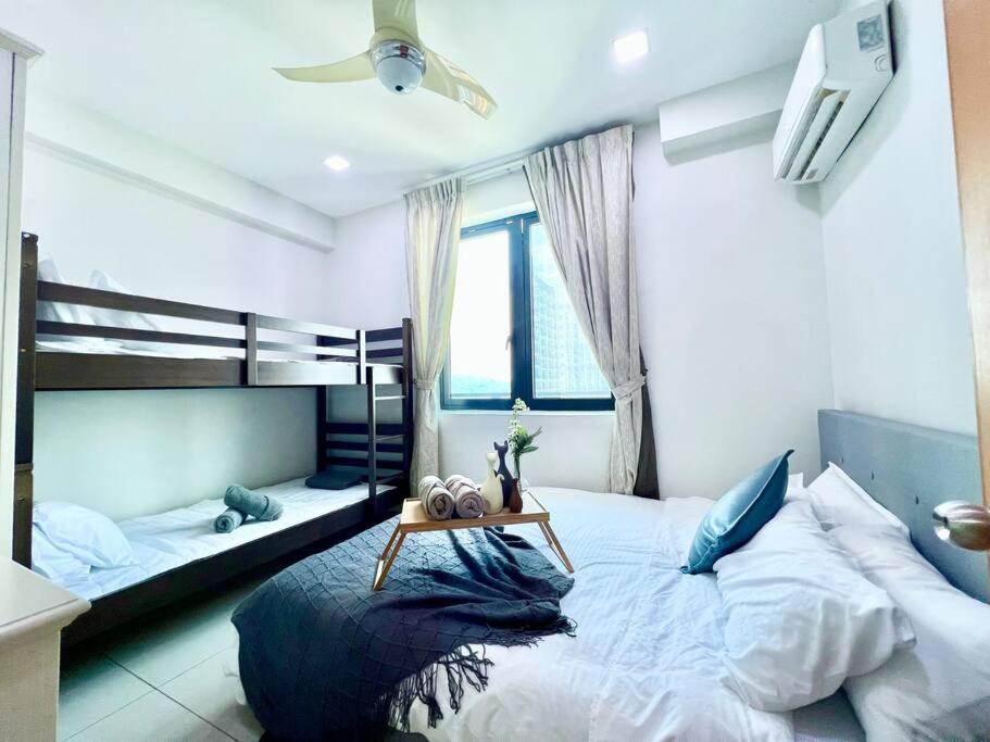 T3 1-10 Pax Trefoil 2Room Setia Alam Cozy Home Wifi Tv Esterno foto
